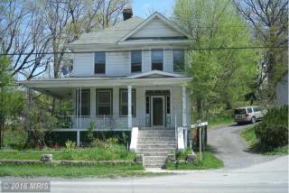 3 Johnsons Mill Rd, Berkeley Springs WV  25411-1304 exterior