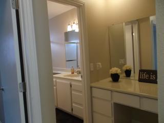 245 Lincoln Ave, Orange CA  92865-1109 exterior
