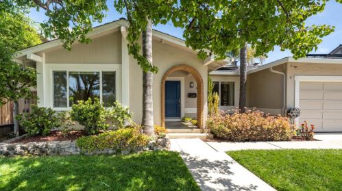 4552 Calle De Farrar, San Jose, CA 95118-1912
