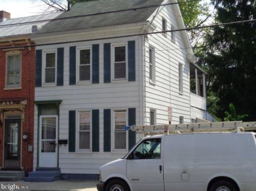 139 East St, Carlisle, PA 17013-2507