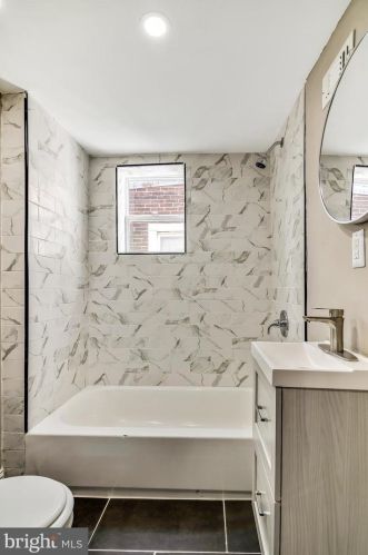 6142 Larchwood Ave, Philadelphia PA 19143-1006 exterior