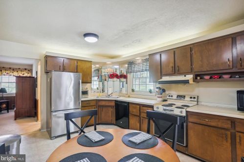 12313 Palermo Dr, Silver Spring MD 20904-1849 exterior