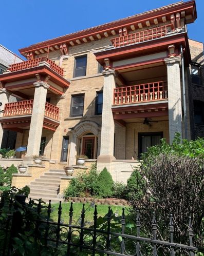 4309 Kenmore Ave, Chicago, IL 60613-1315