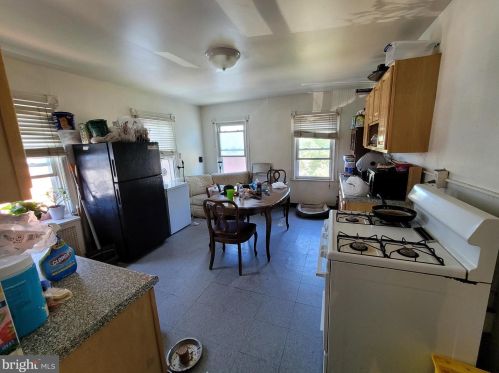 46 Olden Ave, Trenton NJ 08638-4328 exterior