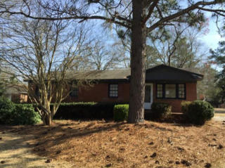 820 Hopkins St, Fayetteville, NC 28314-2704