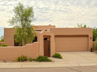 9068 Jessy Ln, Tucson, AZ 85742-8641