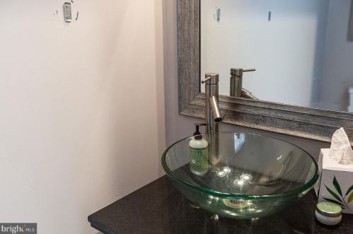 2355 View Rd, Lancaster PA  17602-1844 exterior