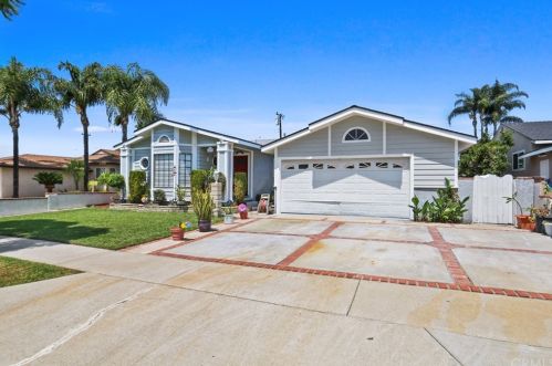 15839 Garydale Dr, Whittier, CA 90604-3521