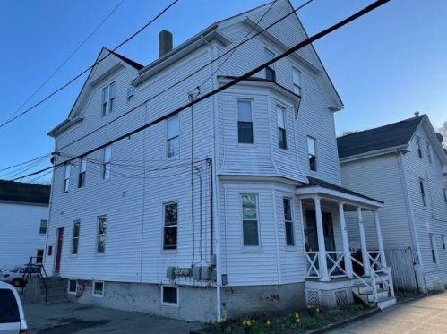 64 Barstow St, Providence, RI 02909-2533