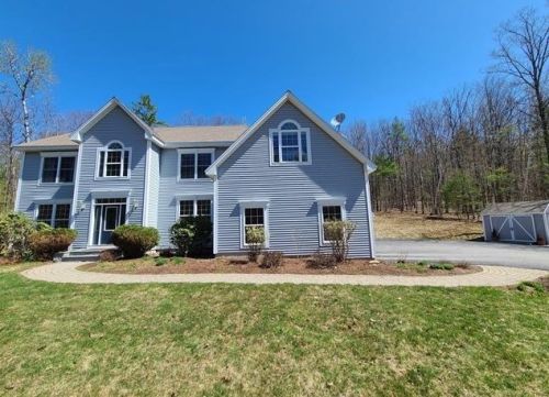 681 Hurricane Rd, Keene, NH 03431-2176