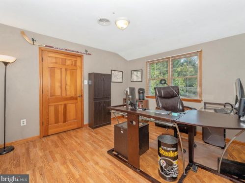 8323 Palmer Rd, Middletown MD  21769-8806 exterior