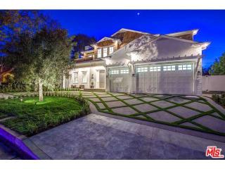 16598 Bosque Dr, Van Nuys, CA 91436-3747