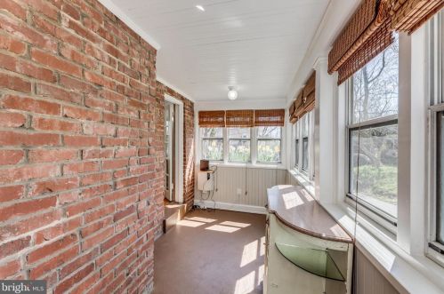 2009 Grace Church Rd, Silver Spring MD 20910-2116 exterior