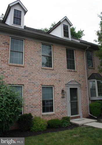 419 Waverly Woods Dr, Harrisburg, PA 17110-3998