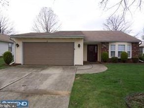 31 Hilltop Ln, Columbus, NJ 08022-1008