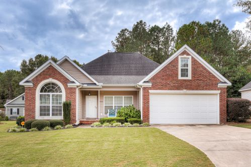 8046 Canary Lake Rd, North Augusta, SC 29841-7654