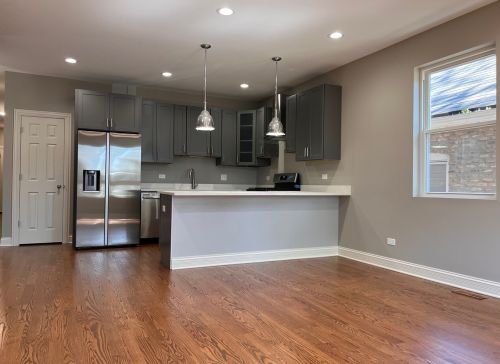 4306 Cortez St, Chicago, IL 60651-3436