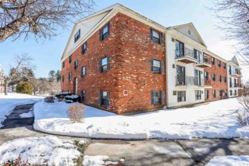 1 Bristol Ct, Derry, NH 03038-1520