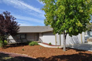 1110 Windscape Ct, Redding, CA 96003-4559