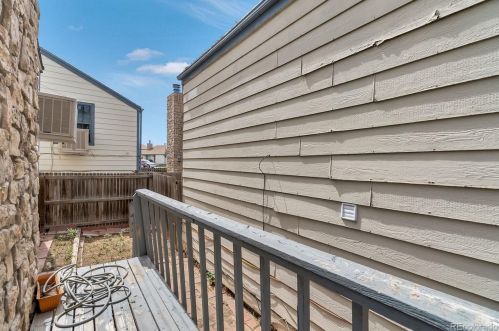 962 Zeno Way, Aurora CO 80017-3393 exterior