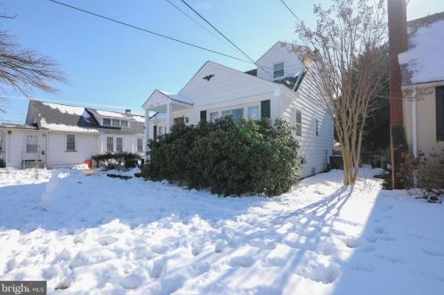 1616 Sycamore St, Haddon Heights, NJ 08035-1516