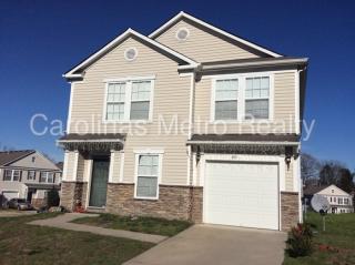 805 Littleton Dr, Concord NC  28025-7088 exterior
