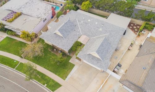 135 Queensbury St, Anaheim, CA 92806-3814
