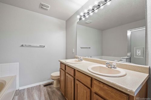 650 Norfolk Way, Aurora CO  80011-4553 exterior