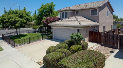 2326 Pinto Way, Turlock, CA 95380-9579