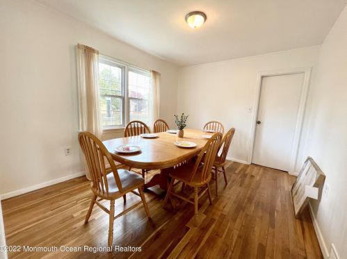 612 Myrtle Ave, Tinton Falls NJ  07711-1317 exterior