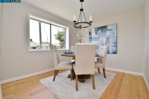 956 Evergreen Ave, San Leandro, CA 94577-5220