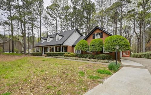 2144 Kilgore Rd, Buford, GA 30519-4494
