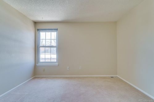 8037 Phillips Cir, Englewood CO 80112-3254 exterior