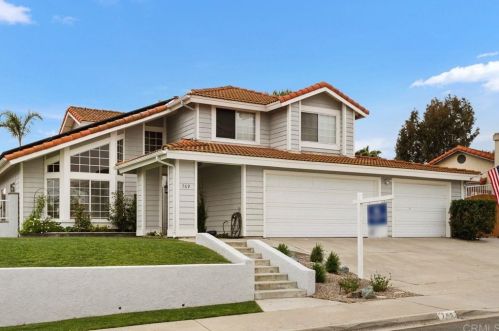 769 Grey Hawk Ct, Oceanside, CA 92057-6354