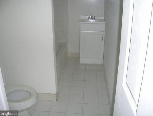 1257 23 St, Philadelphia PA 19146-4115 exterior