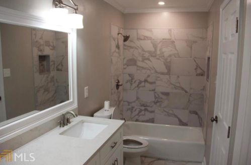 3795 Admiral Dr, Atlanta GA  30341-2223 exterior