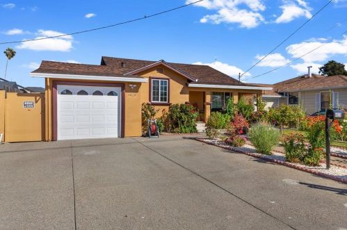 6828 George Ave, Newark, CA 94560-2926