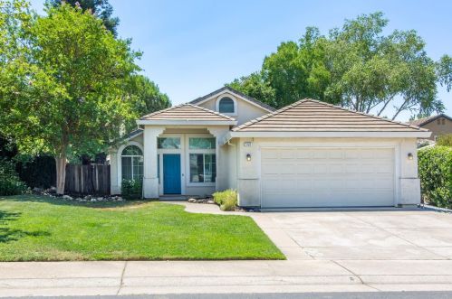 360 Hansen Cir, Folsom, CA 95630-9519