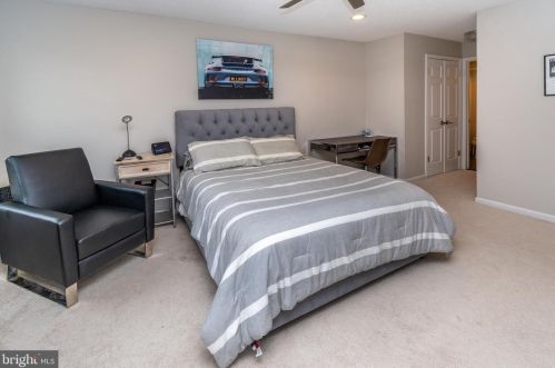 1005 Eagles Chase Dr, Trenton NJ  08648-2539 exterior