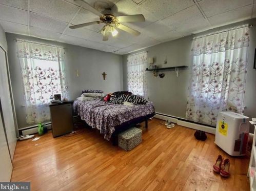 812 Mckean St, Philadelphia PA  19148-2342 exterior