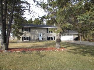13202 Brenda Blvd, Becker, MN 55308-9527