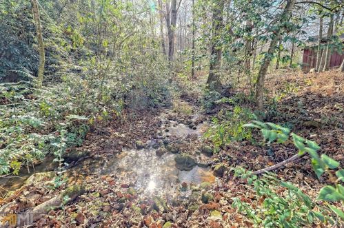 835 Ramey Rd, Lakemont, GA 30552-1724