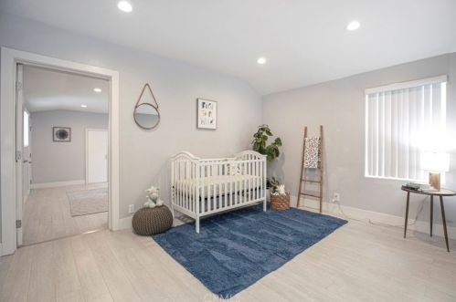 3521 Encinal Ave, Glendale CA 91214-2415 exterior