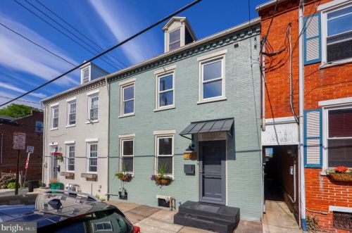 21 Mary St, Lancaster PA  17603-3424 exterior