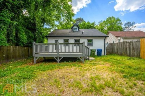 2316 Herring Rd, Atlanta GA  30311-2808 exterior