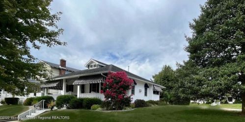 119 4th Ave, Avon, NJ 07717-1201