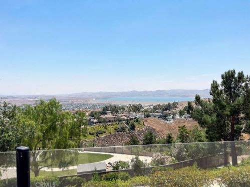 17142 Silver Moon Ct, Riverside, CA 92503-0255