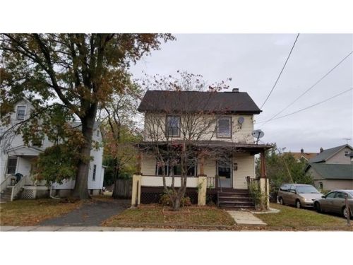 514 Grove St, Green Brook, NJ 08812-1408