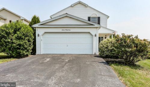 1693 London Ct, Harrisburg, PA 17112-8541