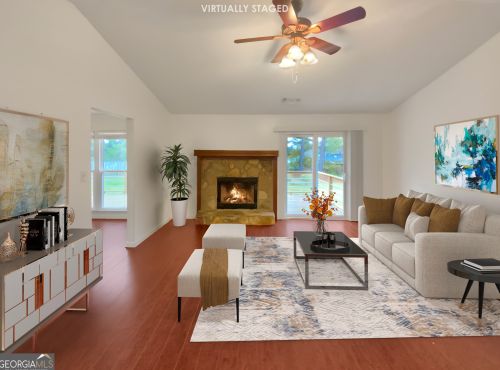 10874 Clearwater Dr, Hampton, GA 30228-2648